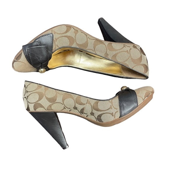 Coach Alaina Logo Heel Pumps Brown Tan Size 9.5 - Picture 3 of 9